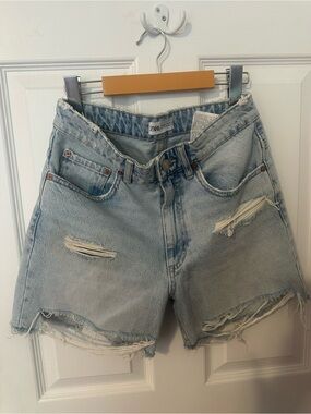 ZARA Light Wash Distressed Denim Shorts